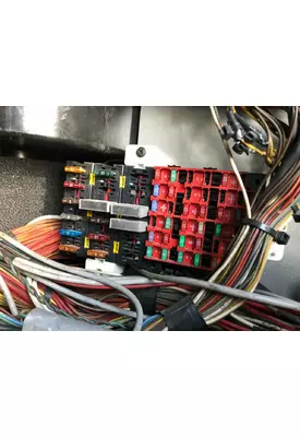 Peterbilt 387 Fuse Box