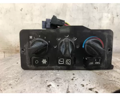 Temperature Control Peterbilt 387 Vander Haags Inc Cb