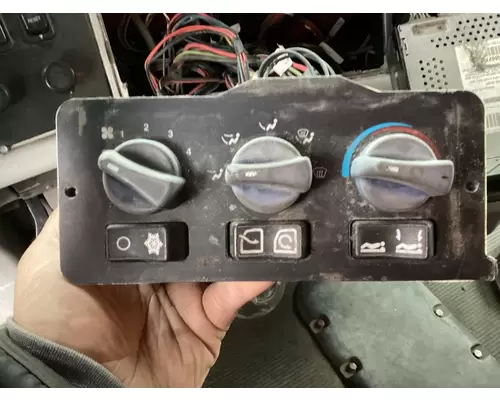 Temperature Control Peterbilt 387 Vander Haags Inc Col