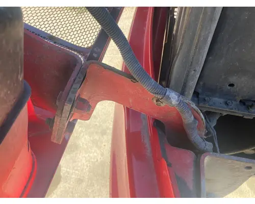 Peterbilt 387 Hood Hinge