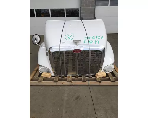 Hood PETERBILT 387 Frontier Truck Parts