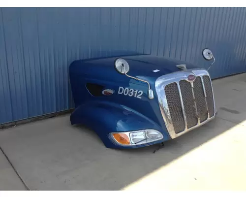 Peterbilt 387 Hood