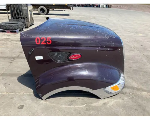 Peterbilt 387 Hood