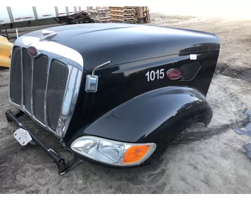 Peterbilt 387 Hood