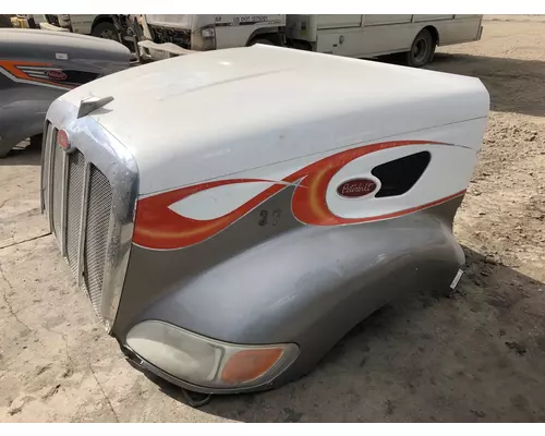 Peterbilt 387 Hood