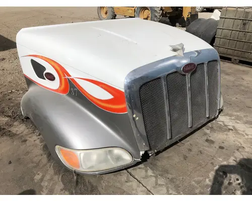 Peterbilt 387 Hood