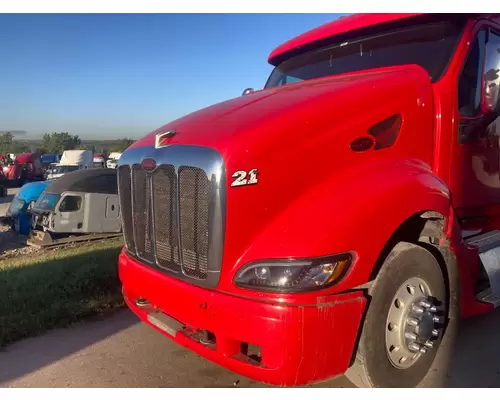 Peterbilt 387 Hood