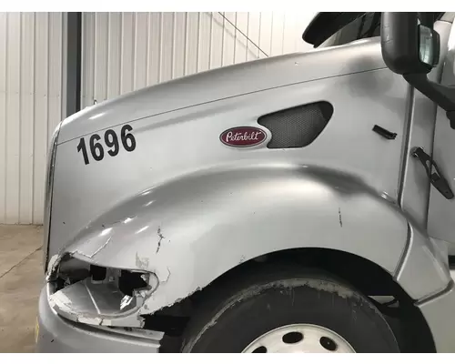 Peterbilt 387 Hood