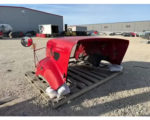 Peterbilt 387 Hood