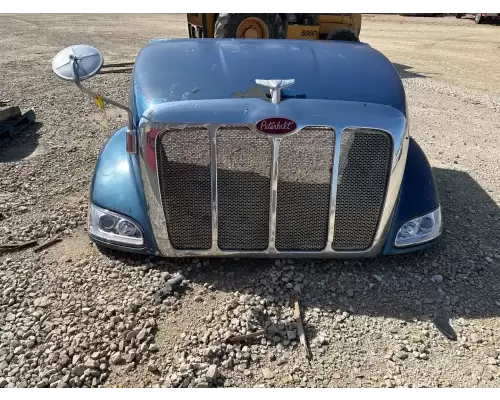 Peterbilt 387 Hood