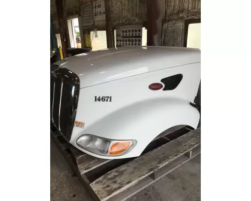 Peterbilt 387 Hood
