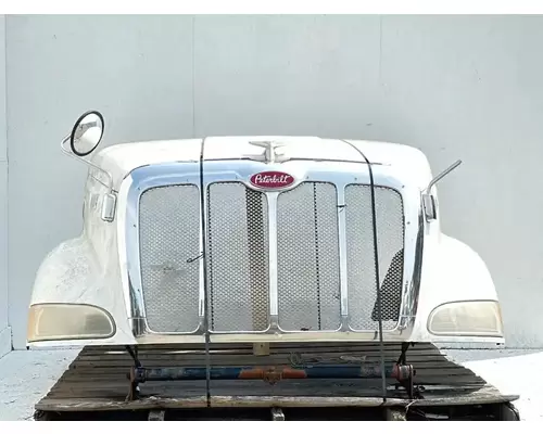 Peterbilt 387 Hood