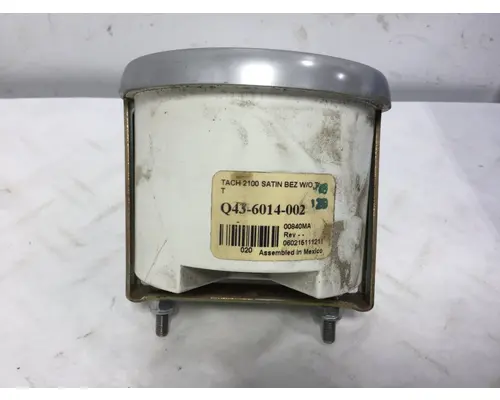 Peterbilt 387 Instrument Cluster