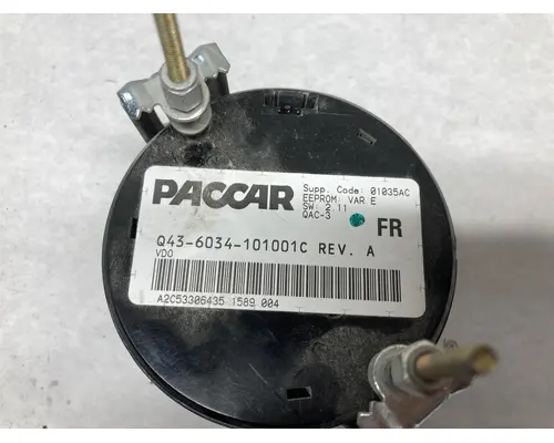 Peterbilt 387 Instrument Cluster