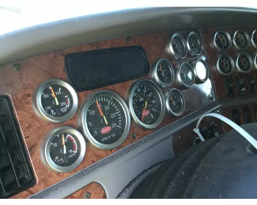 Peterbilt 387 Instrument Cluster