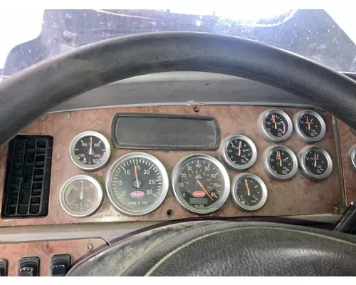 Peterbilt 387 Instrument Cluster