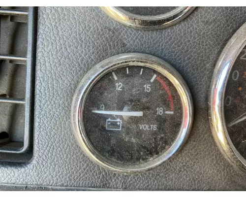 Peterbilt 387 Instrument Cluster