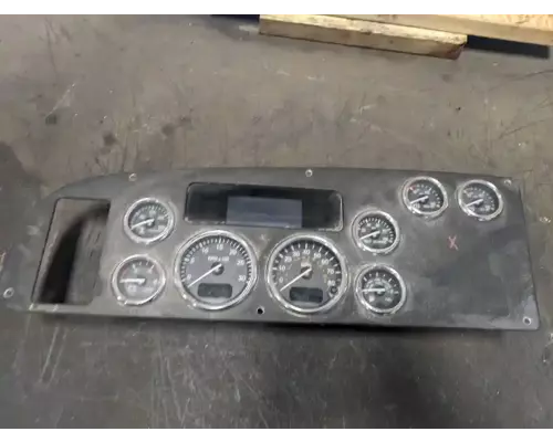 Peterbilt 387 Instrument Cluster