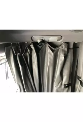 Peterbilt 387 Interior Curtains