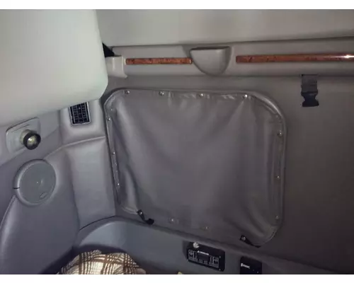 Peterbilt 387 Interior Curtains