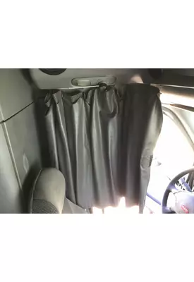 Peterbilt 387 Interior Curtains