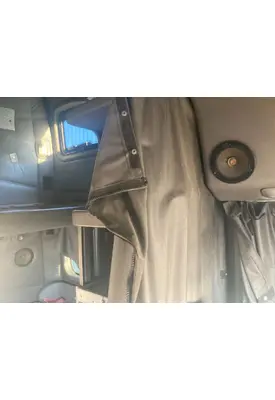 Peterbilt 387 Interior Curtains