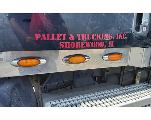 Peterbilt 387 Lighting, Exterior