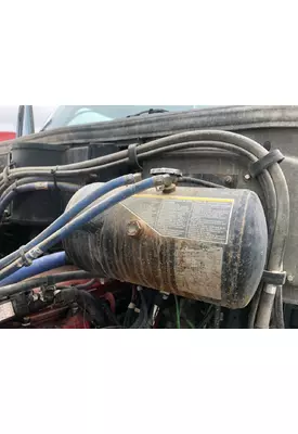 Peterbilt 387 Radiator Overflow Bottle / Surge Tank