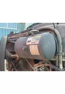 Peterbilt 387 Radiator Overflow Bottle / Surge Tank