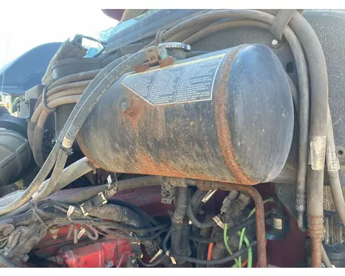 Peterbilt 387 Radiator Overflow Bottle  Surge Tank