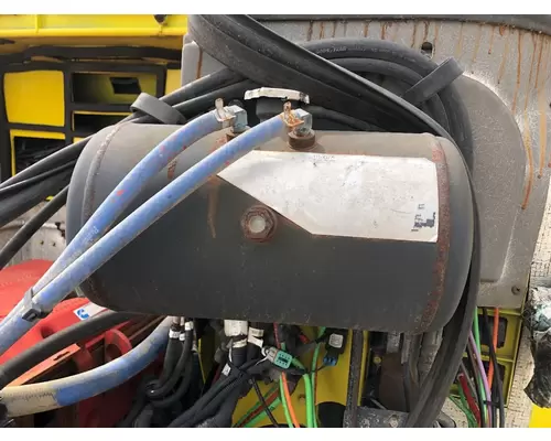 Radiator Overflow Bottle Peterbilt 387 Vander Haags Inc Sp