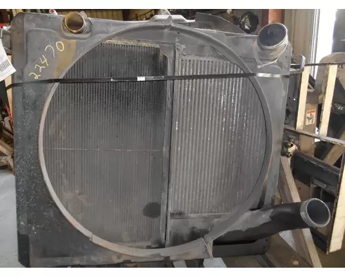 Radiator PETERBILT 387 American Truck Parts,inc