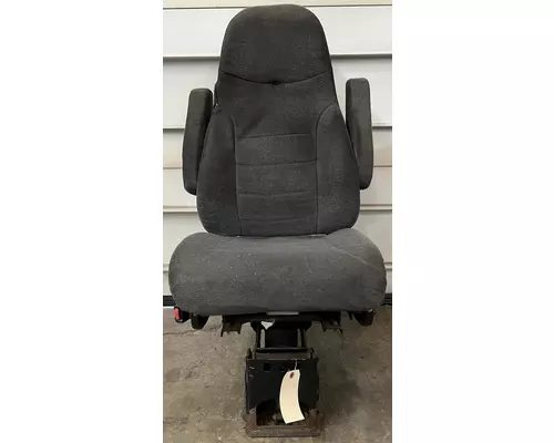 Seat, Front PETERBILT 387 High Mountain Horsepower