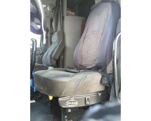 Seat, Front PETERBILT 387 LKQ Evans Heavy Truck Parts