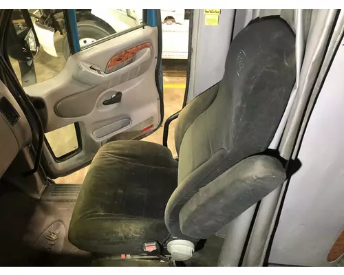 Seat, Front Peterbilt 387 Vander Haags Inc Sf