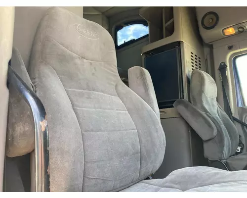 Peterbilt 387 Seat (non-Suspension)