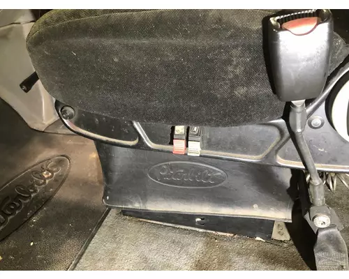 Peterbilt 387 Seat (non-Suspension)