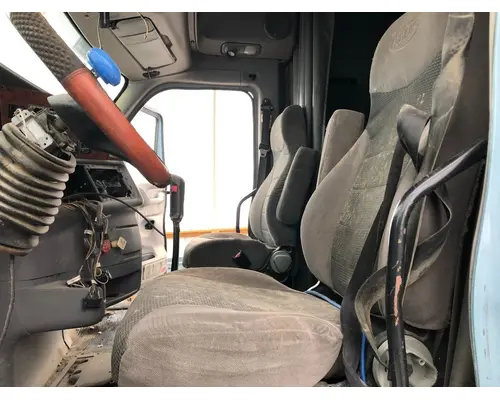 Seat, Front Peterbilt 387 Vander Haags Inc Cb