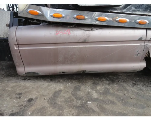 Side Fairing PETERBILT 387 Sam's Riverside Truck Parts Inc