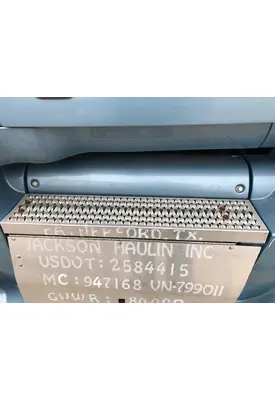 Peterbilt 387 Skirt
