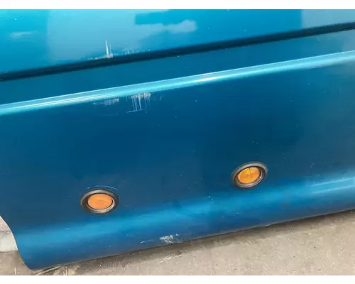 Peterbilt 387 Skirt