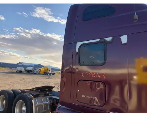 Peterbilt 387 Sleeper Fairing