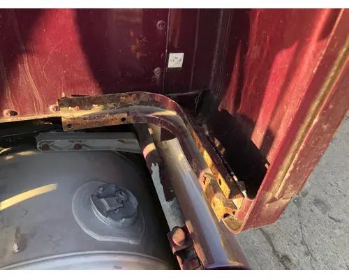 Peterbilt 387 Sleeper Fairing