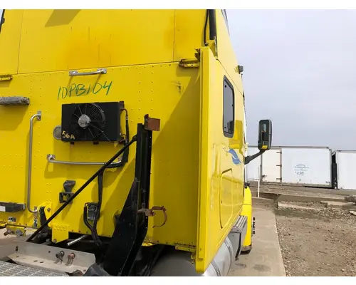 Peterbilt 387 Sleeper Fairing