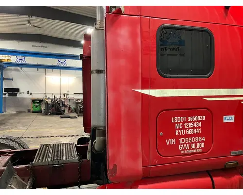 Peterbilt 387 Sleeper Fairing