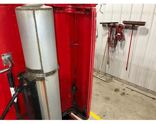 Peterbilt 387 Sleeper Fairing