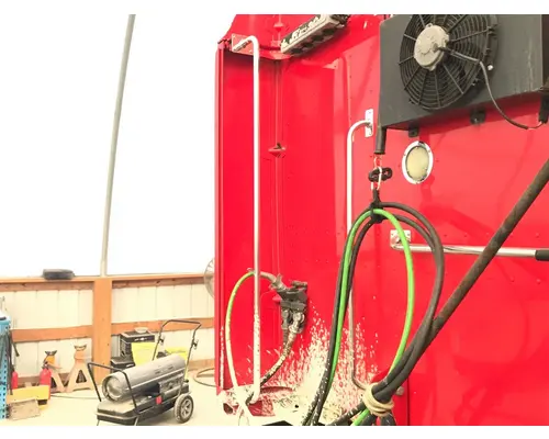 Peterbilt 387 Sleeper Fairing