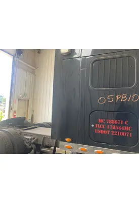 Peterbilt 387 Sleeper Fairing