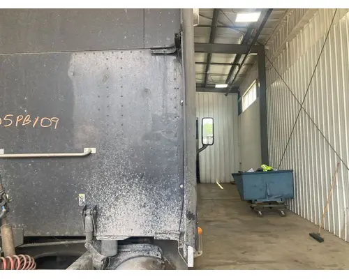 Peterbilt 387 Sleeper Fairing