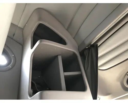 Sleeper Peterbilt 387 Vander Haags Inc Sp